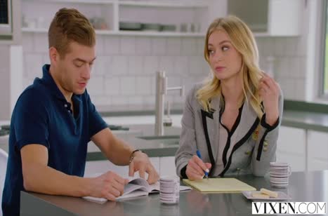 Паренек крепко пялит белокурую подружку Natalia Starr №1